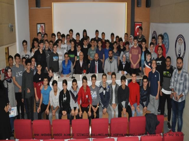 Atasporları Konfederasyonu kapı kapı dolaşarak gençlere sporda ahlakı anlatıyor.