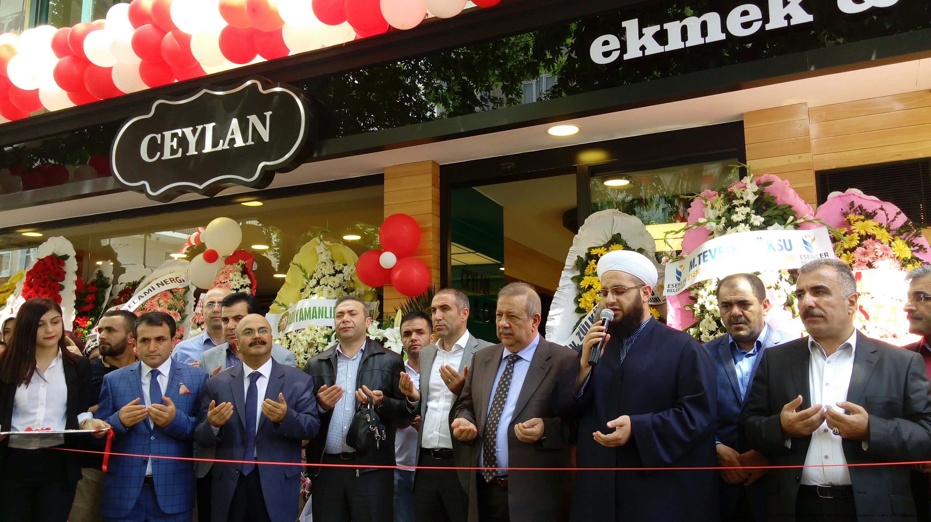 Kodak Ailesi Yeni Şubesini Dualarla Açtı