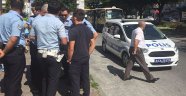 Aracını Çekmek İsteyen Memura Saldırdı